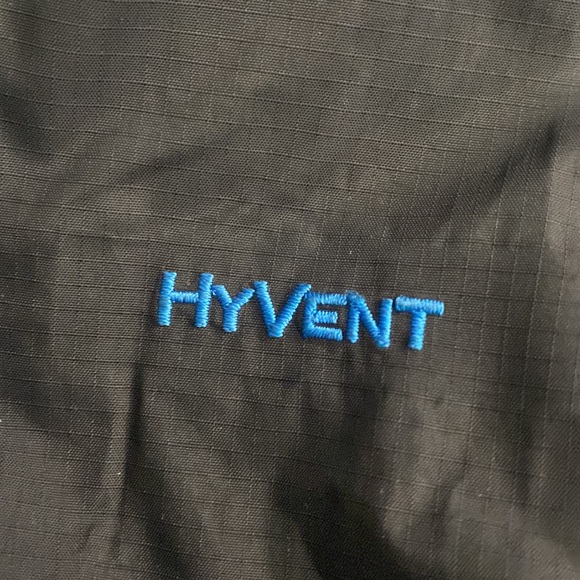 The North Face Jacket BRAND NEW - Picture 3 of 6